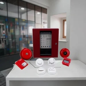 Conventional Indoor Fire Alarm System with Main Fire Alarm Control Panel and Smoke Alarm