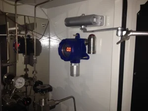 Explosion Proof Fixed Toxic Flammable Gas Detector Online Gas Concentration Monitor With Sound Light Alarm RS485 4 20mA Output