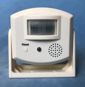 High Sensitivity Indoor PIR Motion Sensor Detector with Alarm