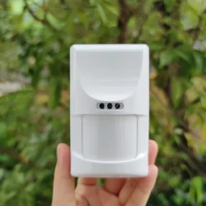 Indoor 12V Wired PIR Microwave Motion Sensor, Pet-Friendly up to 25 kg, Anti-Tamper, Anti-Masking